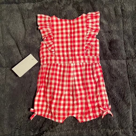 Nordstrom Newborn Flutter Picnic Romper - Picture 2 of 14